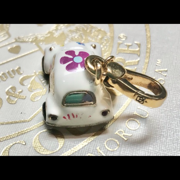 Juicy Couture charm Baby you can drive my VW bug - Picture 12 of 12